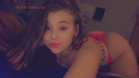 Naakte gelekte OnlyFans-foto van I Play Wit Da Pussy Like Tickle Me Elmo