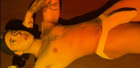 Naakte gelekte OnlyFans-foto van Northem