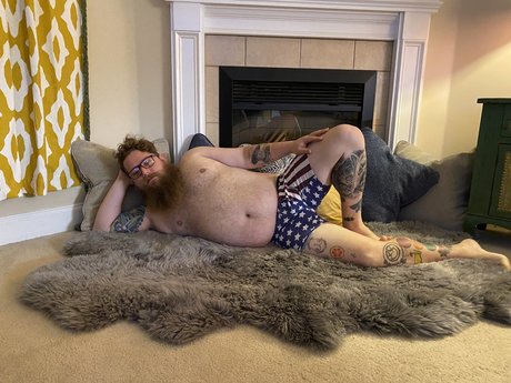 Naakte gelekte OnlyFans-foto van Joe