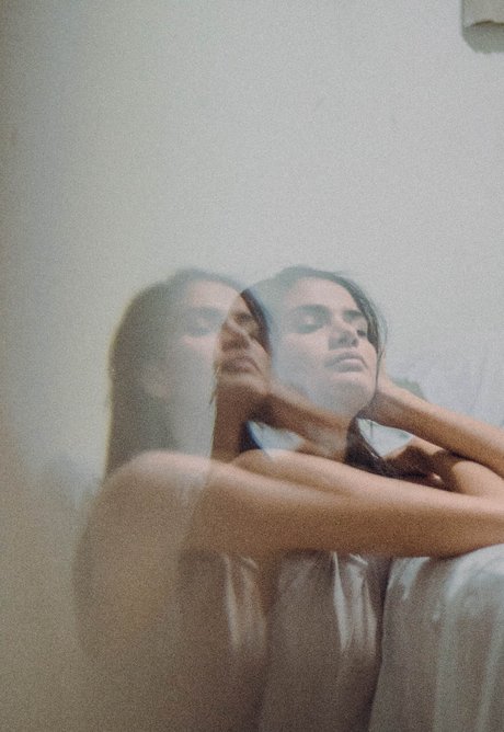Naakte gelekte OnlyFans-foto van Ali