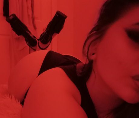Naakte gelekte OnlyFans-foto van Forbidden Alita