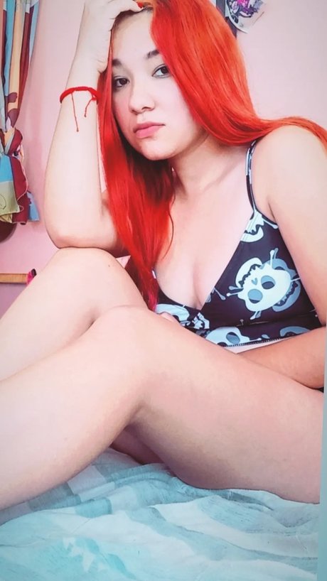Naakte gelekte OnlyFans-foto van Ana Mor