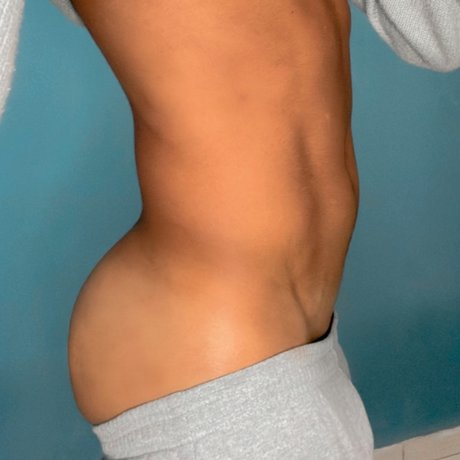 Naakte gelekte OnlyFans-foto van V