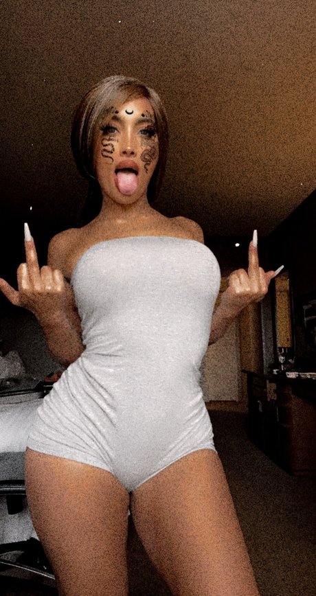 Naakte gelekte OnlyFans-foto van Sofia