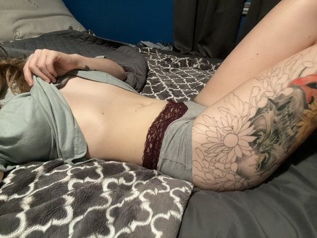 Naakte gelekte OnlyFans-foto van Abby Black 