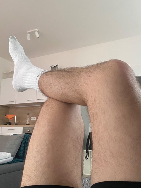 Naakte gelekte OnlyFans-foto van Oldskoolfeet
