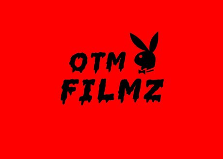 Naakte gelekte OnlyFans-foto van Otmfilmz