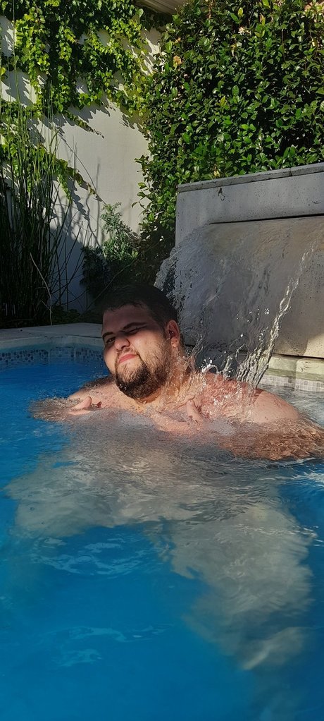 Naakte gelekte OnlyFans-foto van Nicolas
