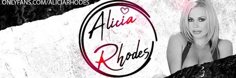 Naakte gelekte OnlyFans-foto van Alicia Rhodes
