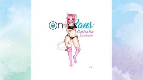 Naakte gelekte OnlyFans-foto van Ophelia Darkbloom