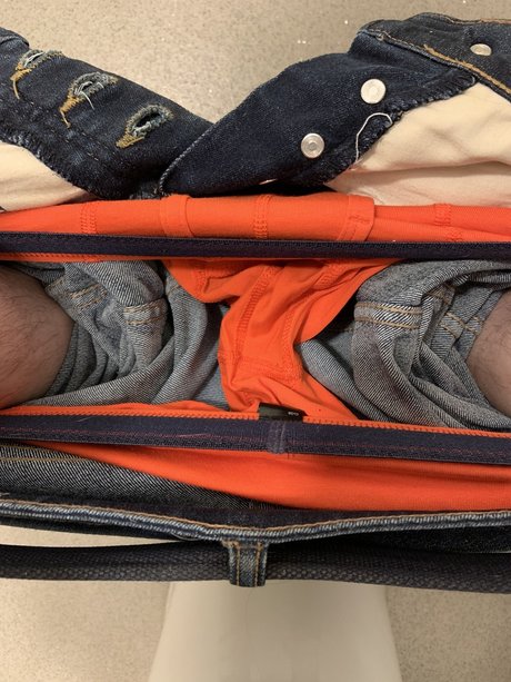 Naakte gelekte OnlyFans-foto van Pappy79