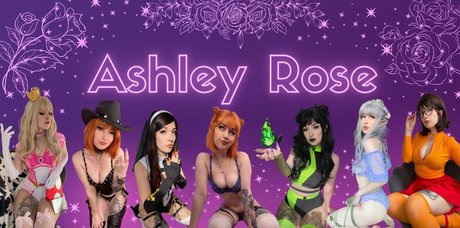Naakte gelekte OnlyFans-foto van Ashley Rose