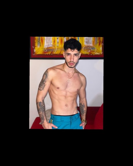 Naakte gelekte OnlyFans-foto van Pedro Jaimes