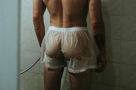 Naakte gelekte OnlyFans-foto van Personal Parade