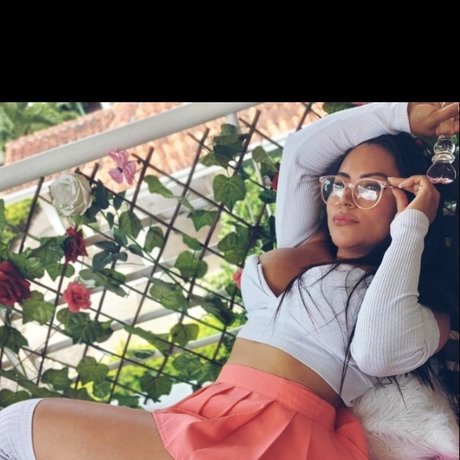 Naakte gelekte OnlyFans-foto van Leidy Alzate