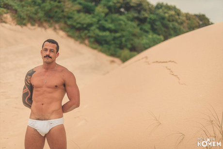Naakte gelekte OnlyFans-foto van Pedro Surf