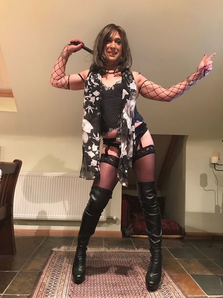 Naakte gelekte OnlyFans-foto van Annemarie63