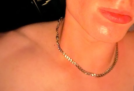 Naakte gelekte OnlyFans-foto van Px