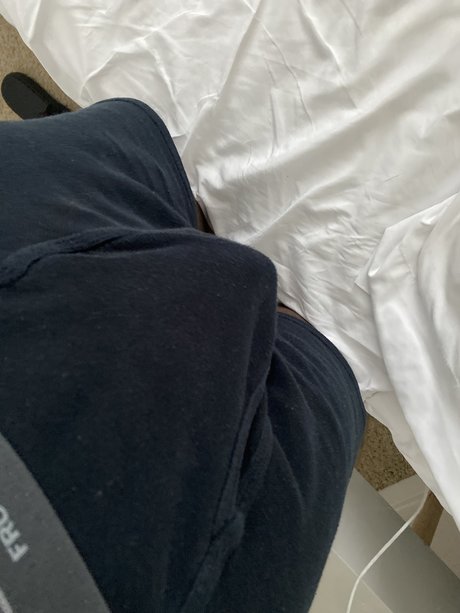 Naakte gelekte OnlyFans-foto van Banks Banks