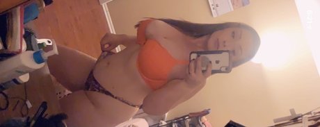 Naakte gelekte OnlyFans-foto van Pinklady17
