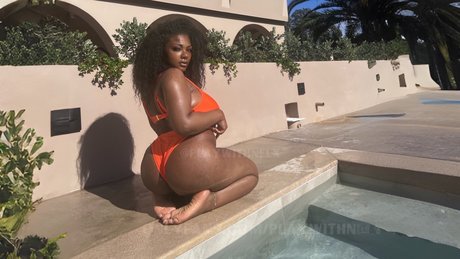 Naakte gelekte OnlyFans-foto van  
