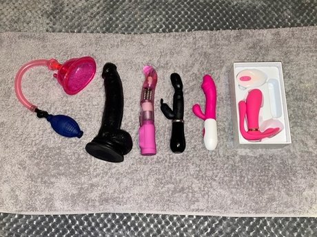 Naakte gelekte OnlyFans-foto van Playnaughty92
