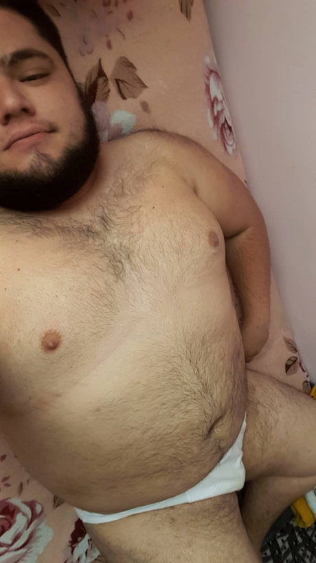 Naakte gelekte OnlyFans-foto van Chricriins