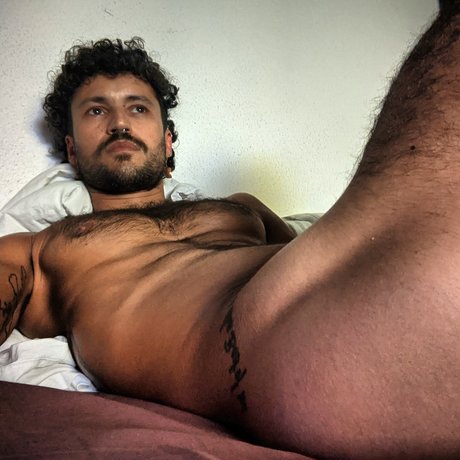 Naakte gelekte OnlyFans-foto van Always Horny Brazilian