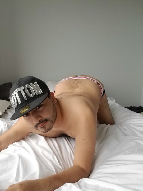 Naakte gelekte OnlyFans-foto van Chris