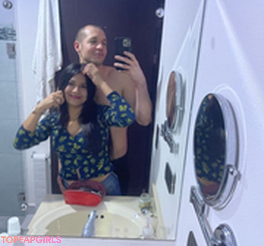 Naakte gelekte OnlyFans-foto van Travelvids Xyz #18 Naakte gelekte OnlyFans-foto van Travelvids Xyz #18