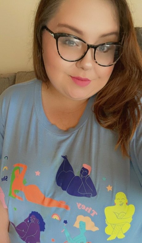 Naakte gelekte OnlyFans-foto van Bbwqueeeen