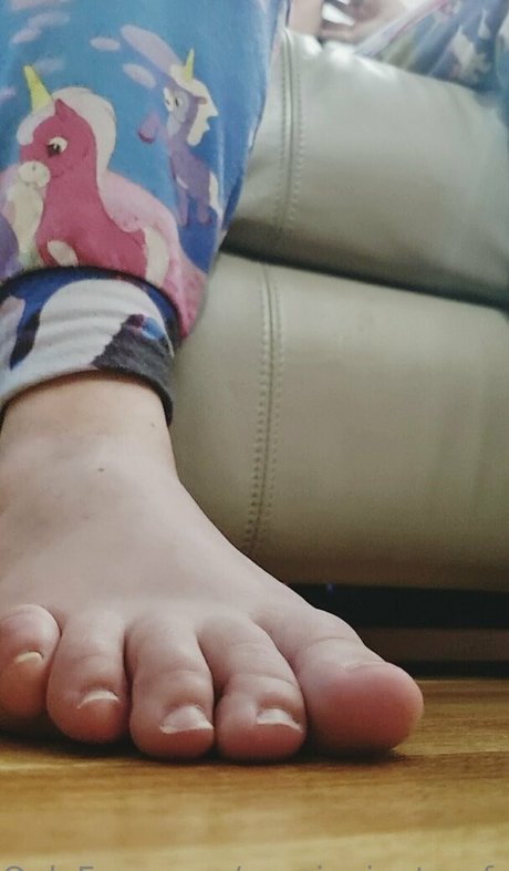 Naakte gelekte OnlyFans-foto van Aussiegiantessfree