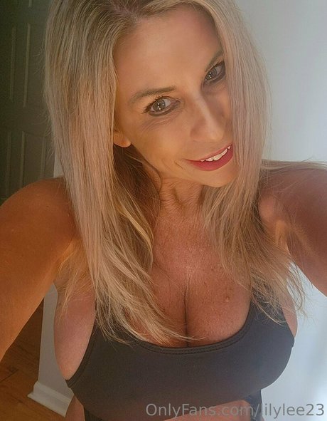 Lilylee23