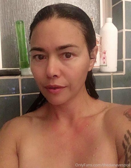 Thedanavespoli