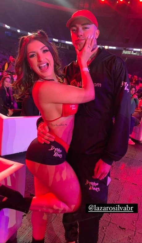 Naakte gelekte OnlyFans-foto van Eliza Amorim