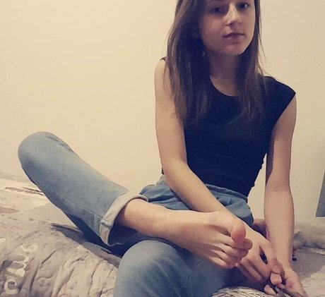 Naakte gelekte OnlyFans-foto van Hapyprincesss