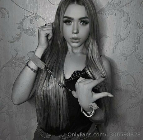 Naakte gelekte OnlyFans-foto van Ukranianbeauty