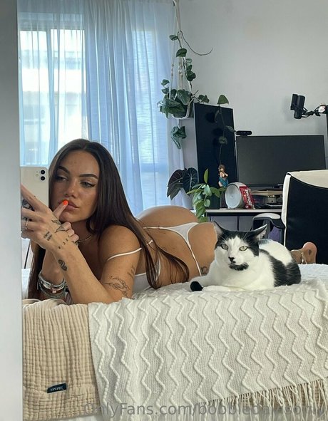 Naakte gelekte OnlyFans-foto van Bobbiedavisonly
