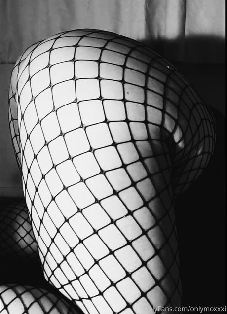 Naakte gelekte OnlyFans-foto van Underyourdome