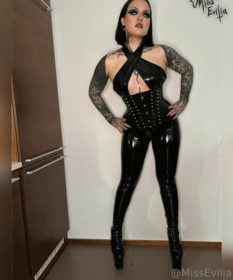 Misseviliafree