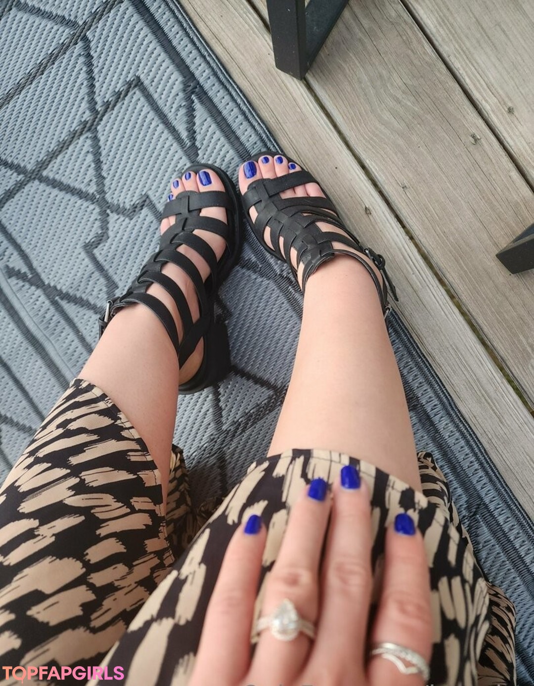 Naakte gelekte OnlyFans-foto van Goddess Kt #55 Naakte gelekte OnlyFans-foto van Goddess Kt #55