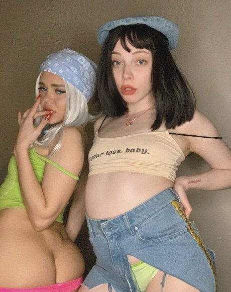 Naakte gelekte OnlyFans-foto van Maryjaneshow