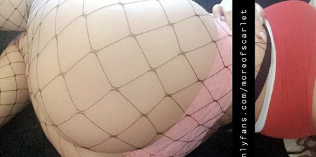 Naakte gelekte OnlyFans-foto van Moreofscarlet