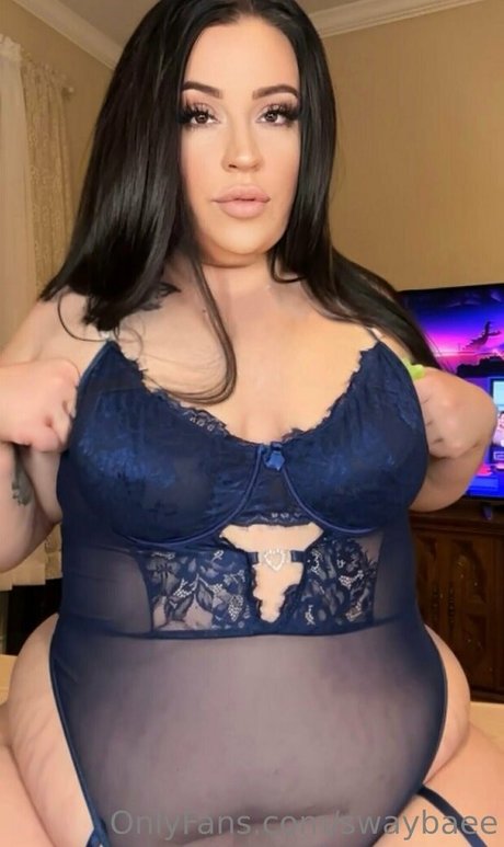 Naakte gelekte OnlyFans-foto van Swaybaee