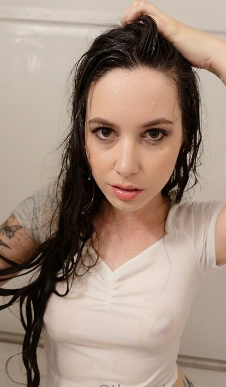 Naakte gelekte OnlyFans-foto van Theworldofcece