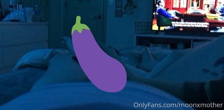 Naakte gelekte OnlyFans-foto van Swampxslut