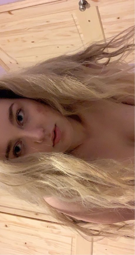 Naakte gelekte OnlyFans-foto van Meara Mcnabb
