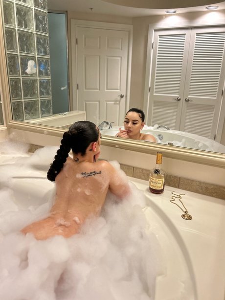 Naakte gelekte OnlyFans-foto van Princessjfe