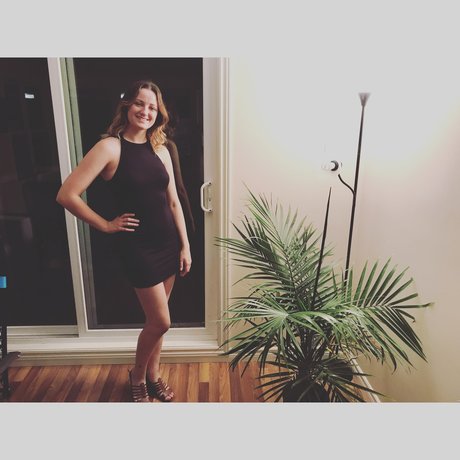 Naakte gelekte OnlyFans-foto van Eliza