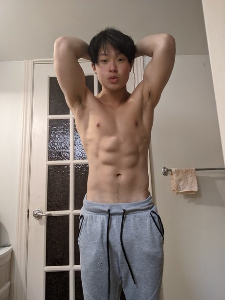 Naakte gelekte OnlyFans-foto van Ppv Archive